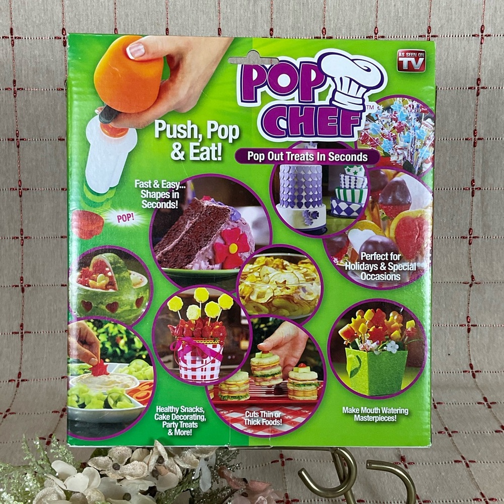 Pop Chef 10 Piece Kit Push, Pop & Eat As Seen On TV Fruit + More Shape Making - Picture 2 of 3